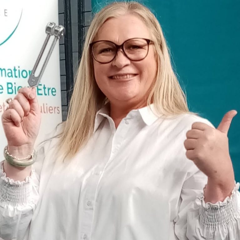 Nadine Lorincz - Acupuncture, vibration, réflexologie, énergie, médecine traditionnelle chinoise, soins ayurvédiques - L'origine de l'Harmonie by Nadine