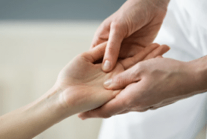 Réflexologie palmaire - Acupuncture, vibration, réflexologie, énergie, médecine traditionnelle chinoise, soins ayurvédiques - L'origine de l'Harmonie by Nadine