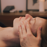 Massage Kobido - Acupuncture, vibration, réflexologie, énergie, médecine traditionnelle chinoise, soins ayurvédiques - L'origine de l'Harmonie by Nadine